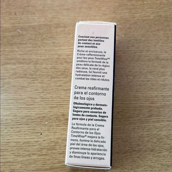 Mary kay reafirm eyes cream never used brand new - Picture 4 of 5